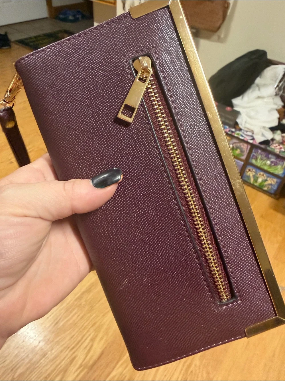 Women's Wristlet Wallet - Plum